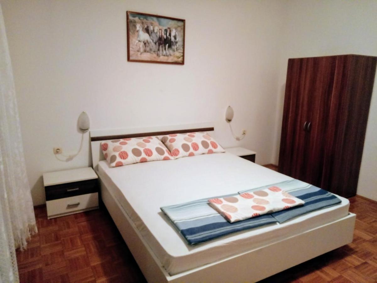 Marijan Apartments Цриквеница Экстерьер фото